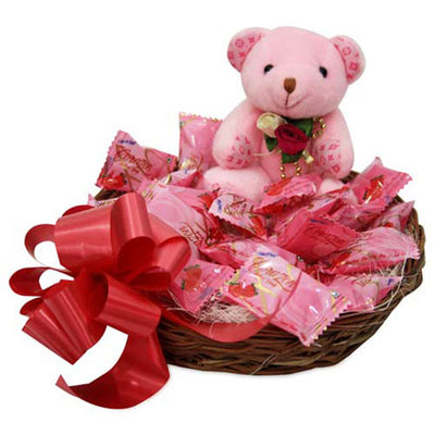 Teddy Is Scrumdeliou