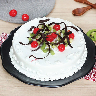 Kiwi Cherry  Vanilla  cake