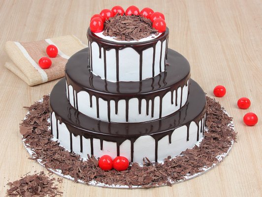 3 Tier Wedding Cake | Photography Stiles | Tiered wedding cake, 3 tier  wedding cakes, Wedding cakes