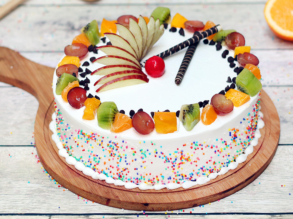 Fruit Basket Cake - CakeCentral.com