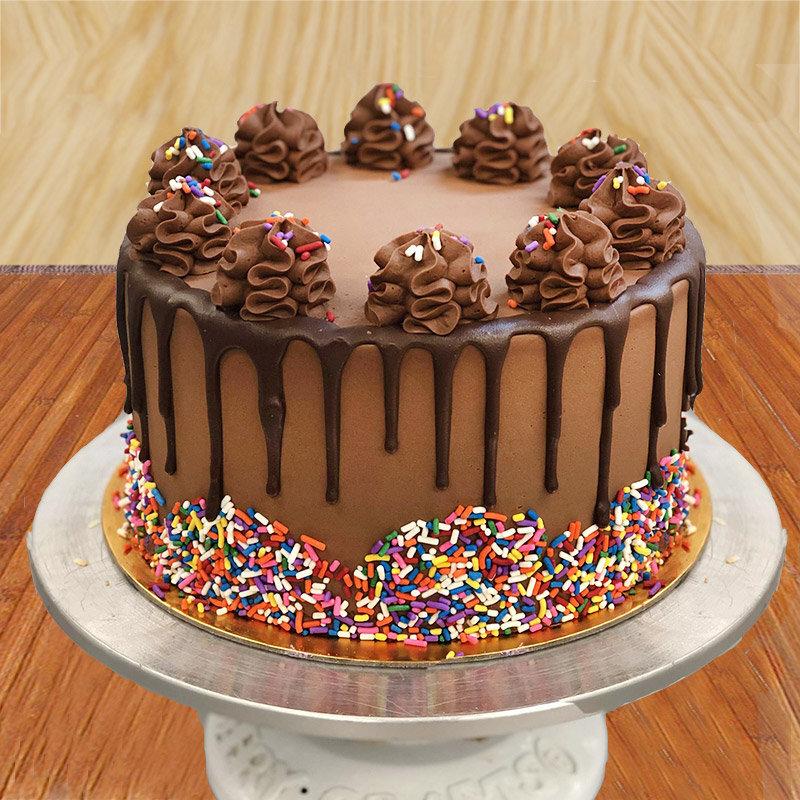 Petite Chocolate Cake Wilton | escapeauthority.com
