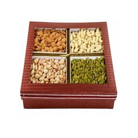 Mixed Dry Fruits in Box