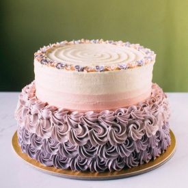 Vanilla Cake Decoration