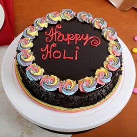 Holi special crunchy cake