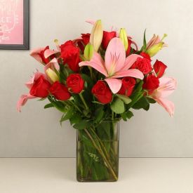 4 Pink lilies and 15 Red Rose with Vase