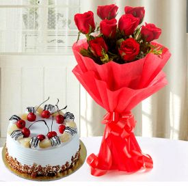 Red Rose With Pineapple Cake