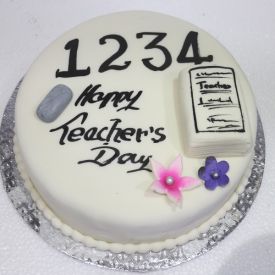 Vanilla Cake For Teachers Day