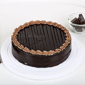Regular Chocolate Truffle Cake
